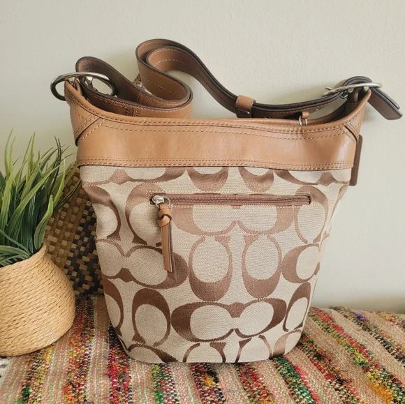 Coach Shoulder Bag bucket convertible crossbody bag Tan Vintage Style - Picture 8 of 12